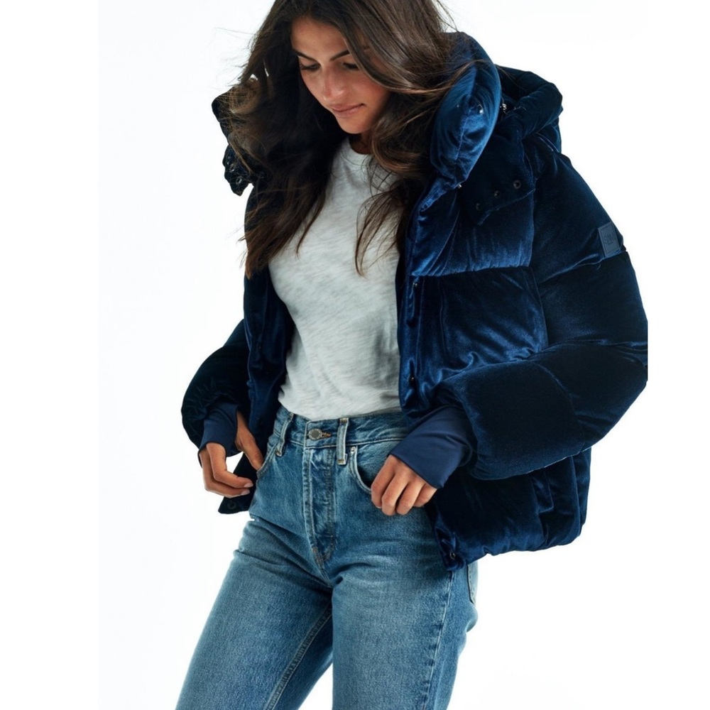 SAM. SOPHIA VELVET BOMBER - Picture 4 of 10
